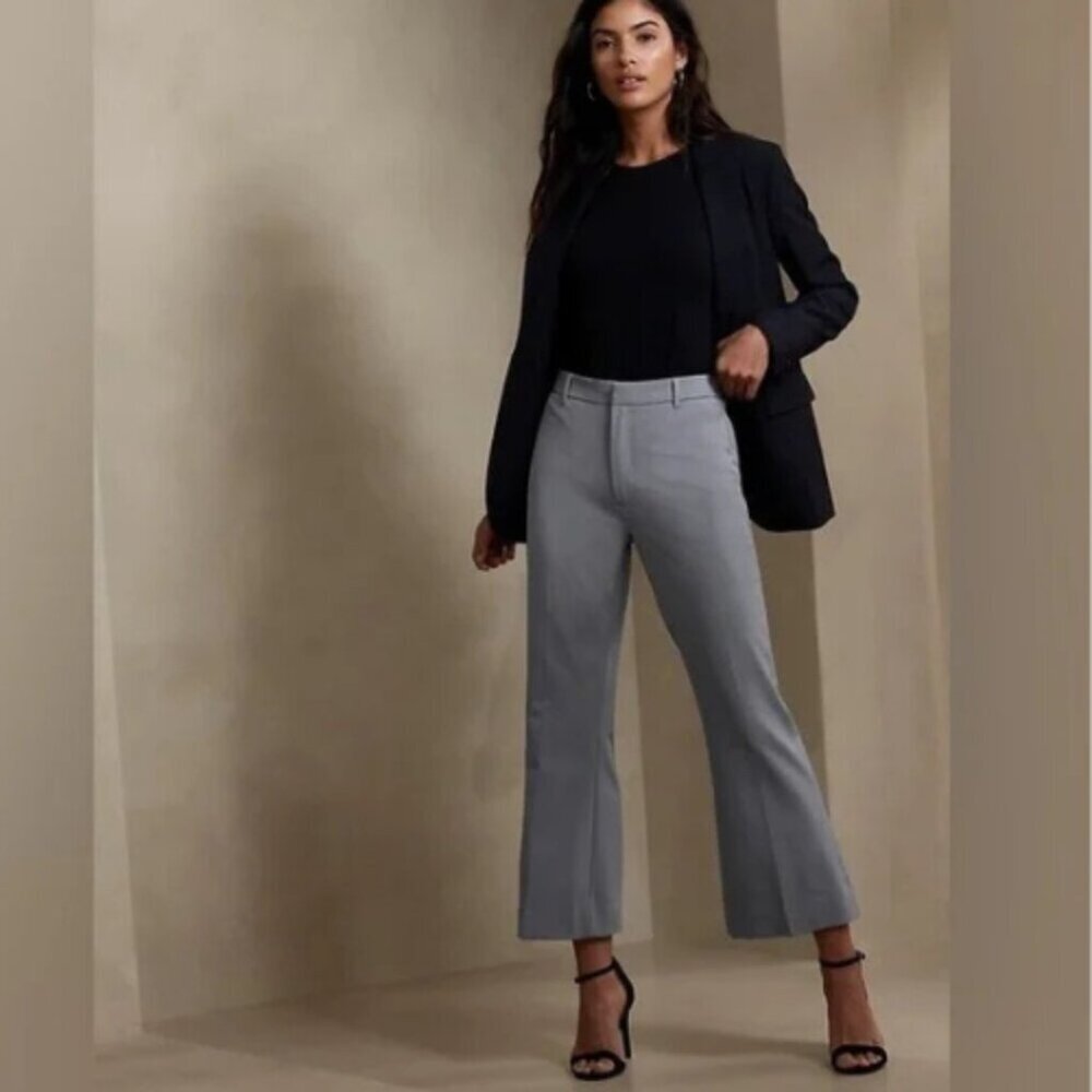 Banana Republic Light Gray Cropped Wide-Leg Trousers
